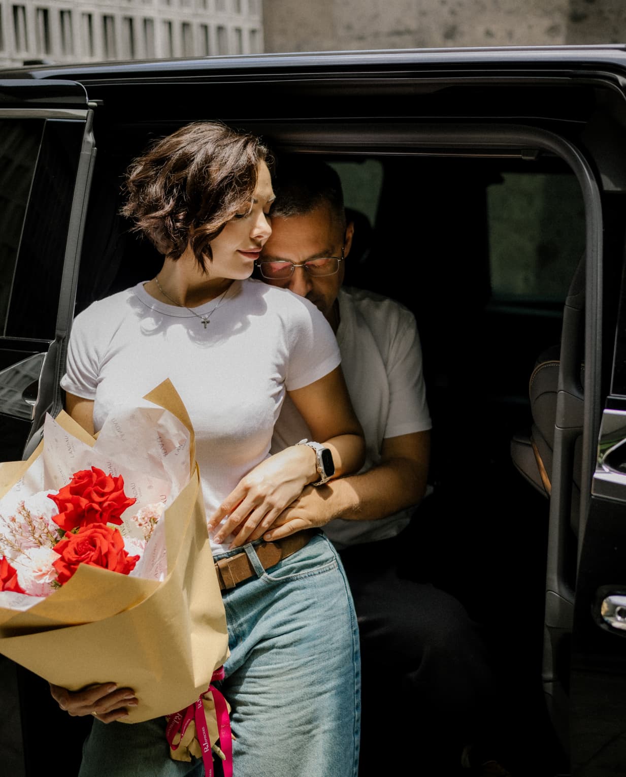 Volcanic Horizon: Jeep Adventure Date - image 3